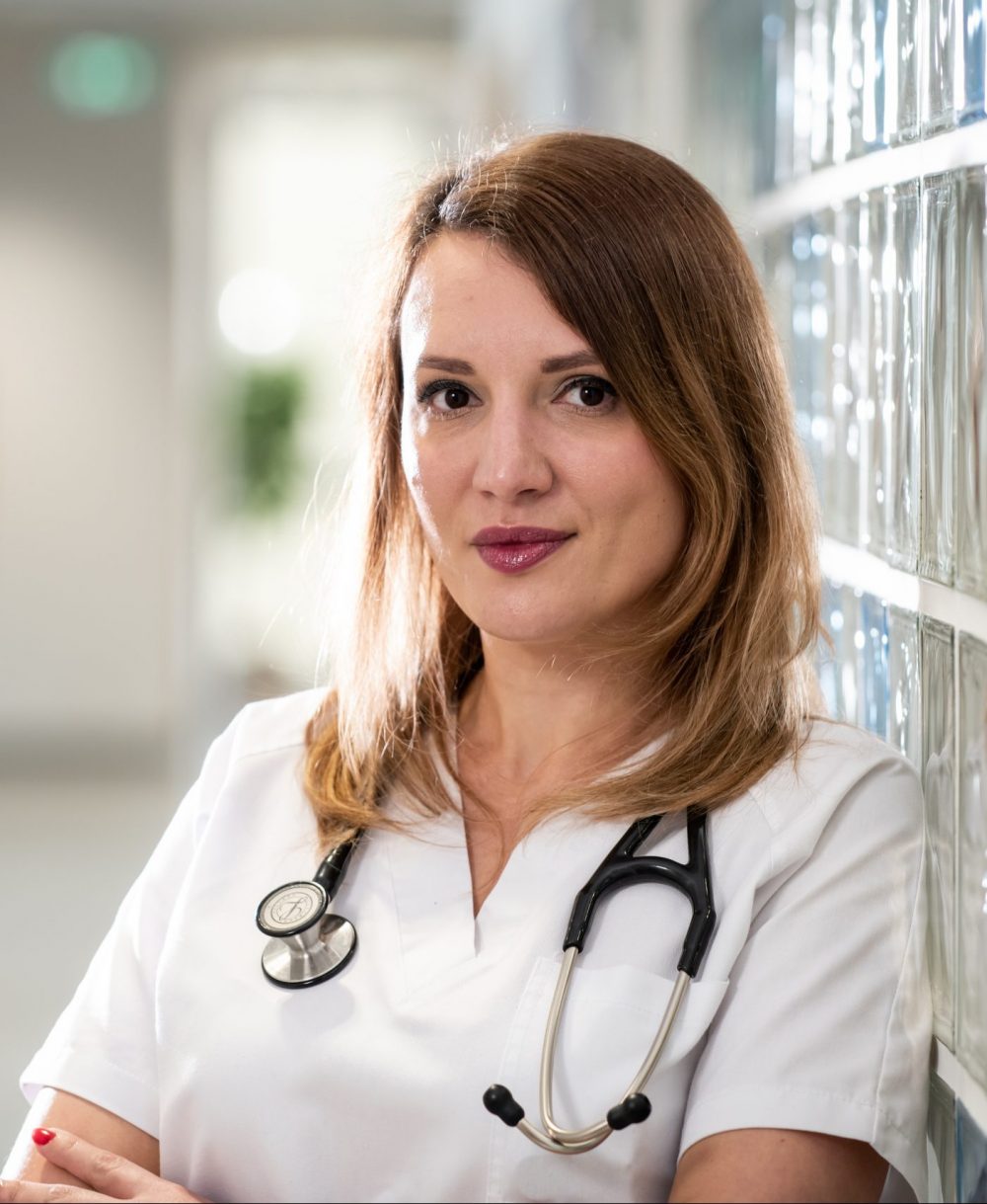 Dr. Bălăucă Nicoleta